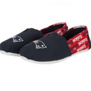 NWT NEW ENGLANG PATRIOTS WOMEN SHOES
